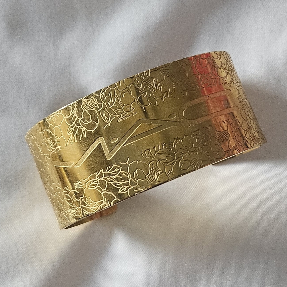 ⭐️RARE⭐️ MAC Cosmetics Gold Cuff Bracelet